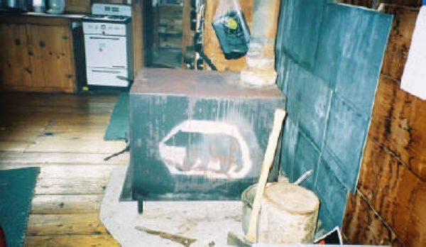 Kitchen - Before 1.jpg